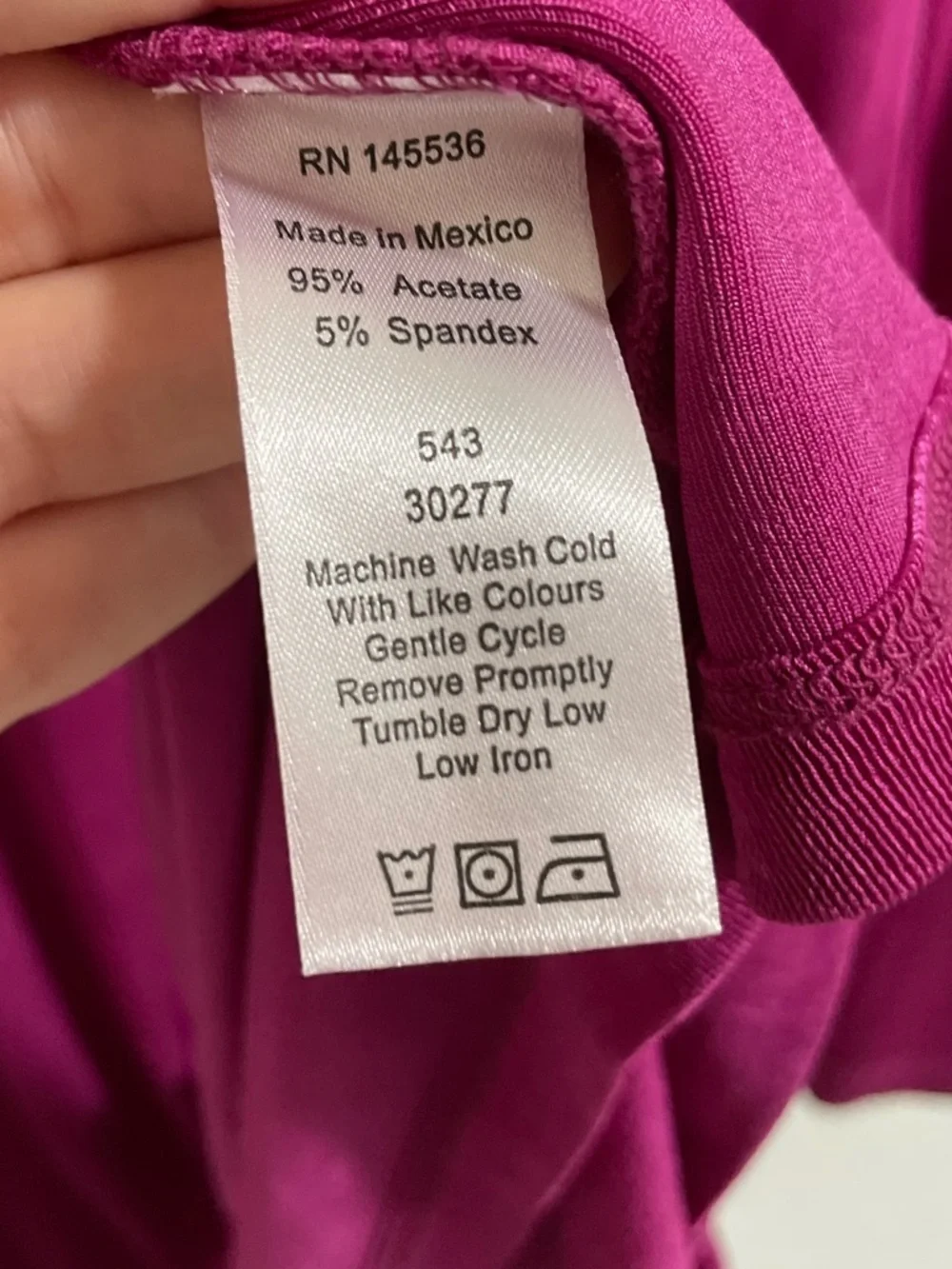 Coldwater Creek  Raspberry Scoop-Neck Long Sleeve Tunic Tee